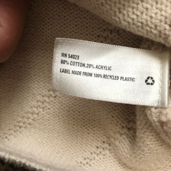 GAP Cream Sweater w/ Large Collar &metallic zipper - Picture 4 of 4